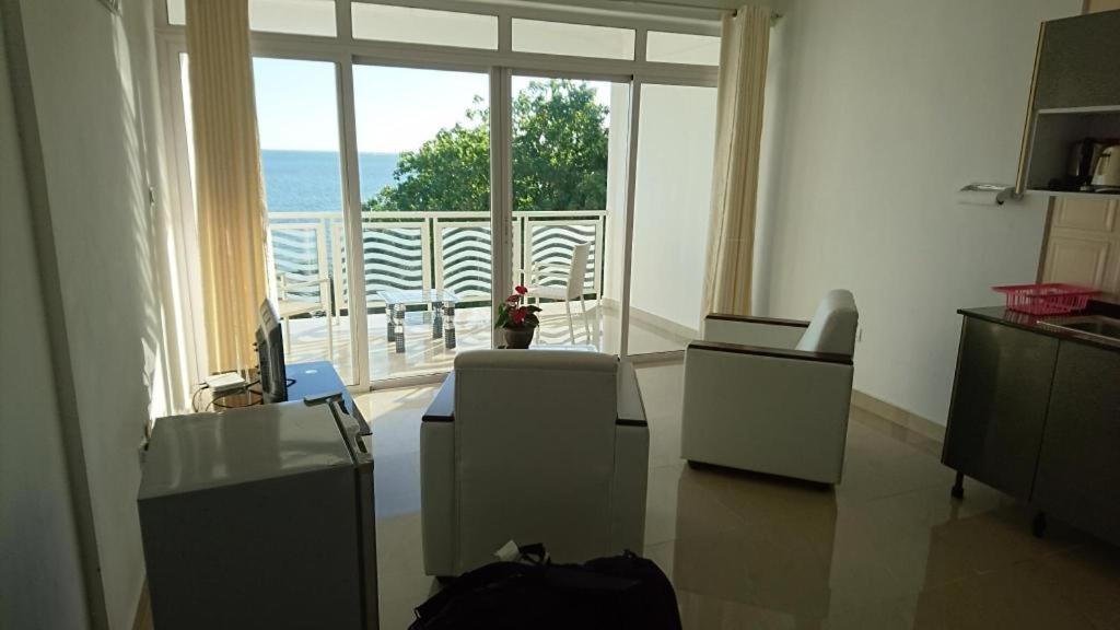 Hôtel Diamond Plaza à Grand Anse  Extérieur photo